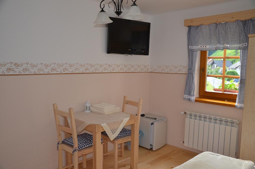 Farmhouse Stiftar Solčava Kamer foto